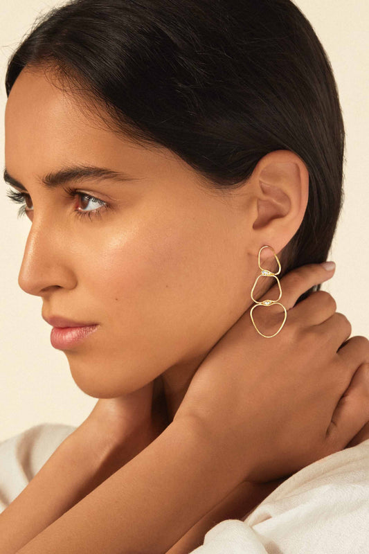 Fluid Diamonds Medium Chain Earrings