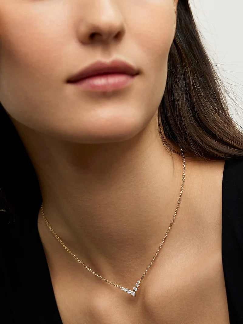 Aria V Necklace Mini