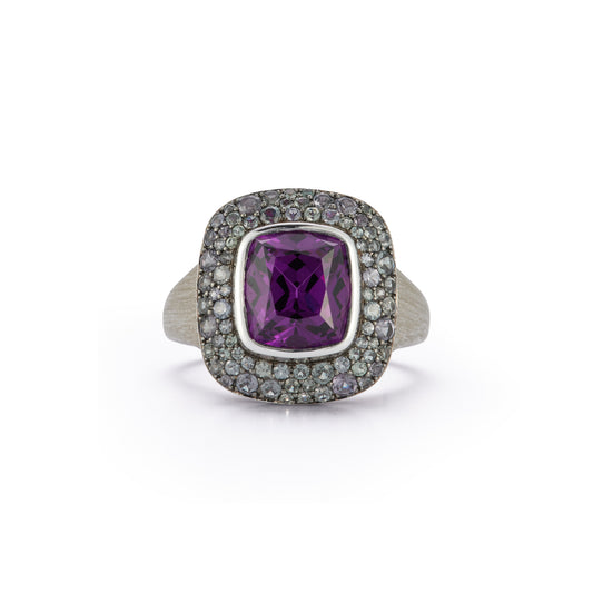 Purple Garnet Ring with Color Change Garnet Melee